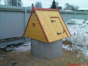 Домики для колодца доставка и установка