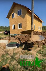 самый оптимальный способ монтажа септика из колец - бурение